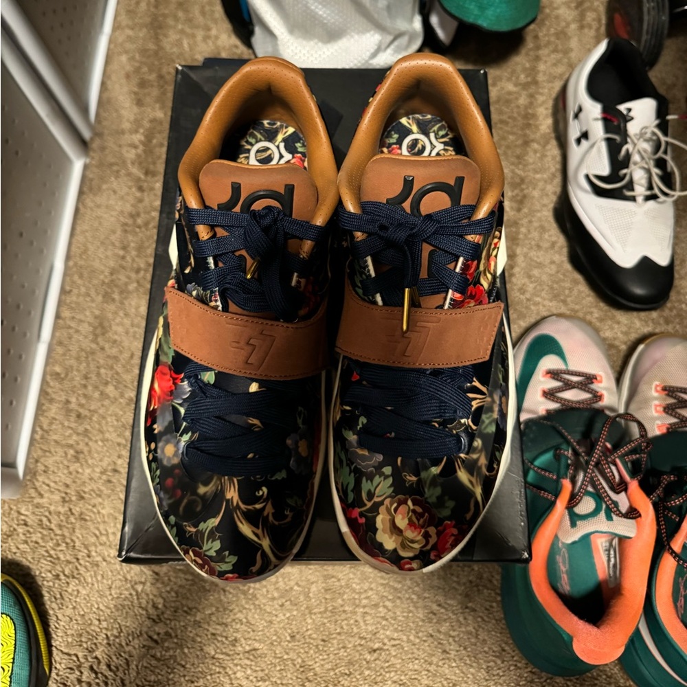KD 7 Floral